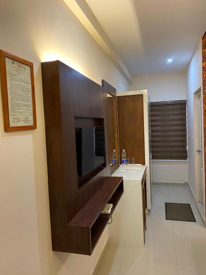 فندق Issacs Regency سلطان بتيري المظهر الخارجي الصورة